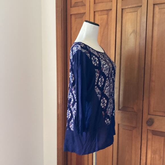 Lucky Brand Navy Stretch Pullover Top, Size L - Picture 2 of 6